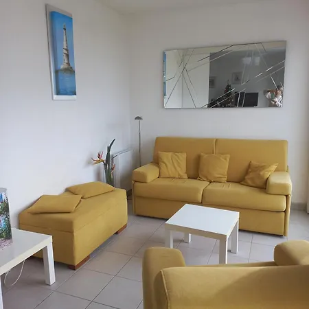 Acces Direct A La * Royan